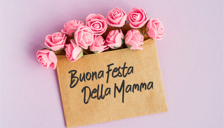 L'ABBRACCIO DI UNA MAMMA È ETERNO.