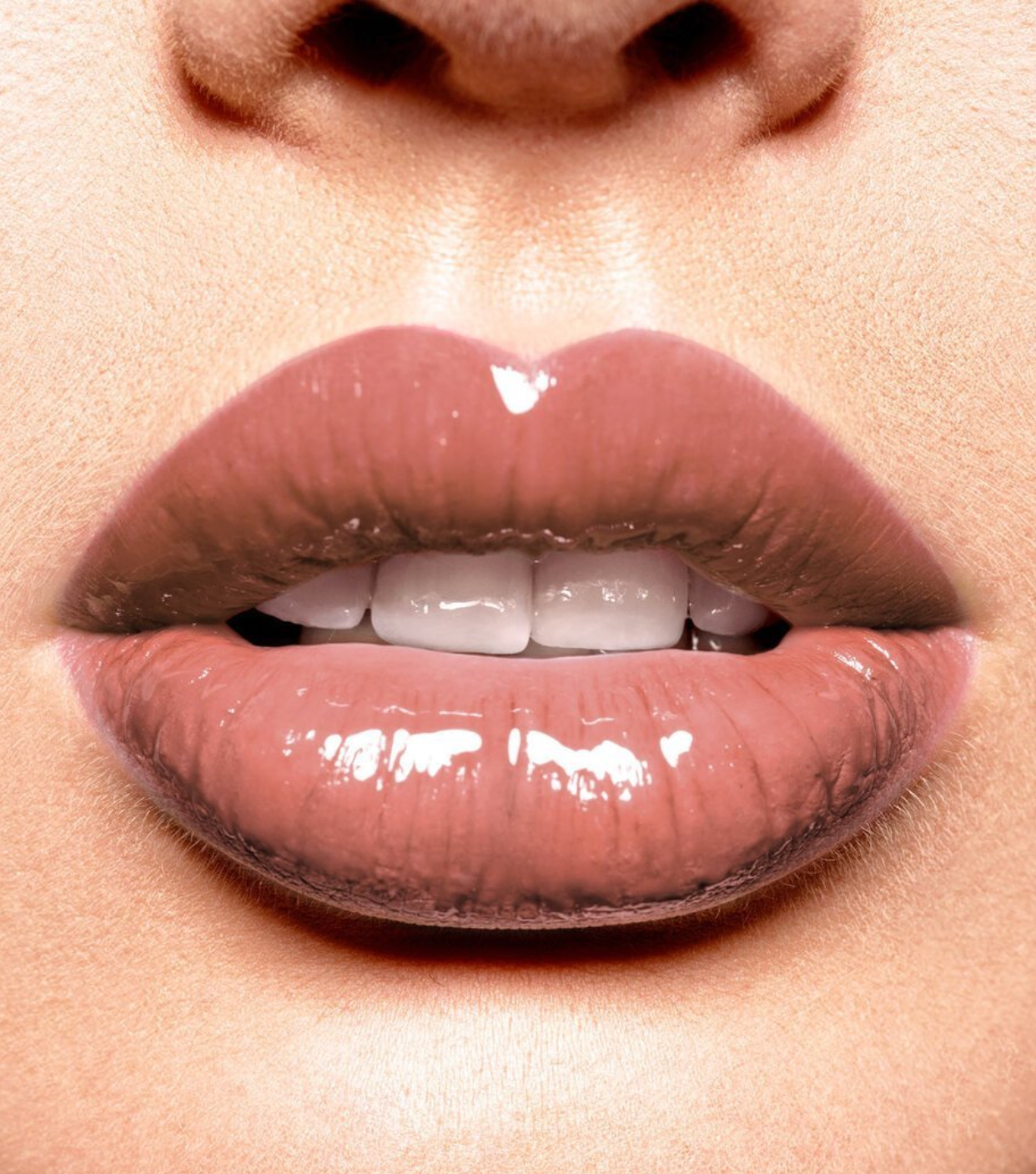 Lippenstifte Vinyl Glanz Lip Stain Nude VIP MAKEUP